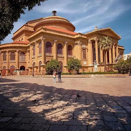 Apartamento Teatro Giardino