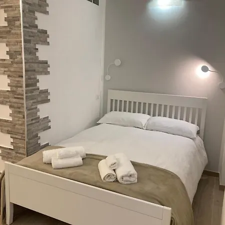 Apartment Teatro Giardino Palermo